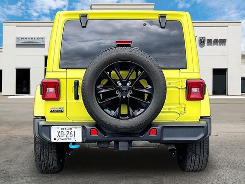 Certified 2023 Jeep Wrangler Unlimited Sahara w/ Cold Weather Group AWD/4WD image 4