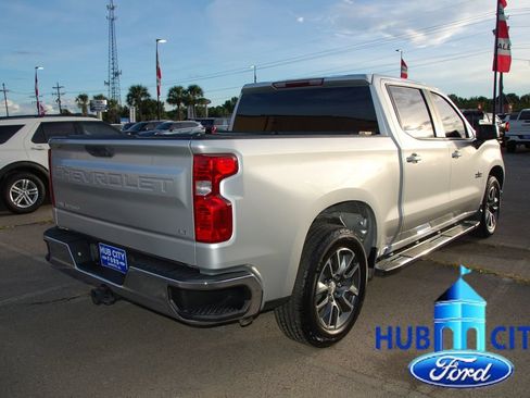 Used 2022 Chevrolet Silverado 1500 LT RWD image 5