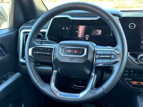 Used 2025 GMC Canyon Elevation w/ Convenience Package image 25