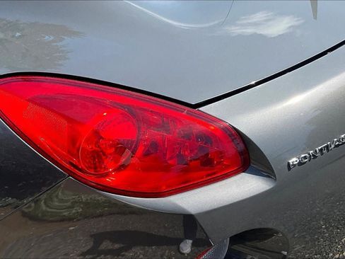 Used 2009 Pontiac Solstice Convertible w/ Preferred Package RWD image 21