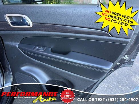 Used 2014 Jeep Grand Cherokee Altitude AWD/4WD image 26