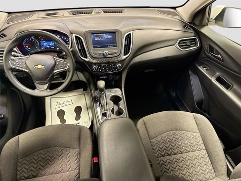 Used 2024 Chevrolet Equinox LT image 21
