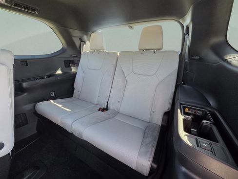 New 2026 Lexus TX 350 AWD image 28