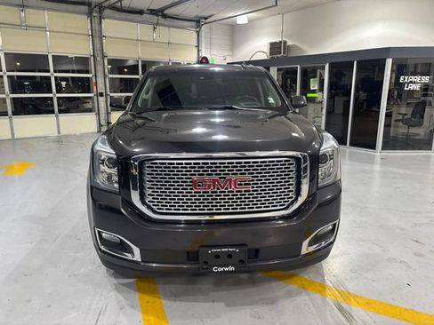 Used 2017 GMC Yukon Denali w/ Open Road Package AWD/4WD image 3
