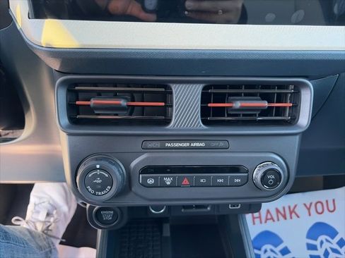 New 2025 Ford Maverick Lariat image 23