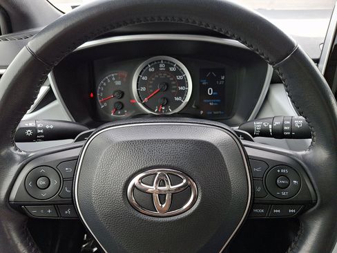 Used 2019 Toyota Corolla SE w/ SE Option Package image 18