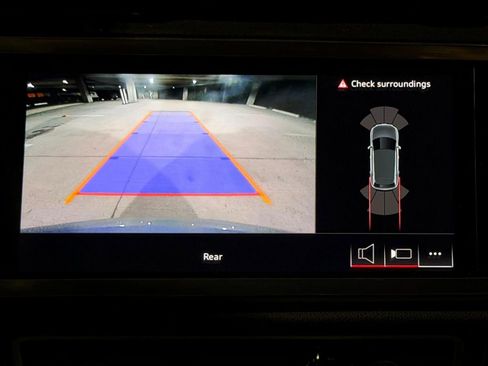 Certified 2025 Audi Q3 2.0T Premium w/ Convenience Package AWD/4WD image 26