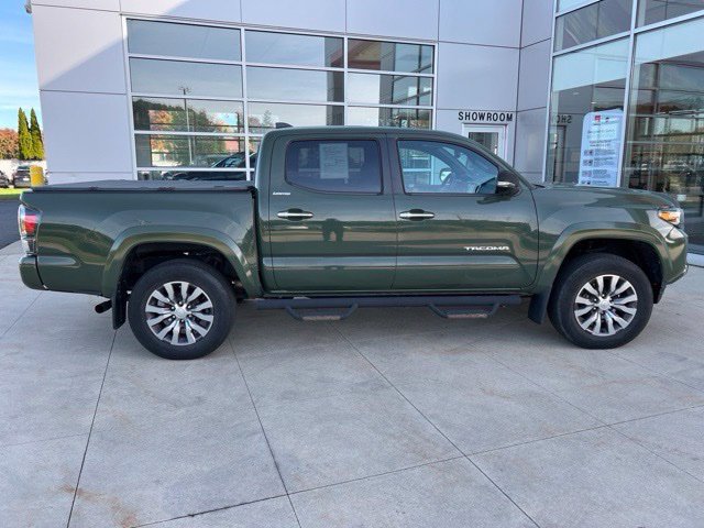 Used 2021 Toyota Tacoma Limited AWD/4WD image 8