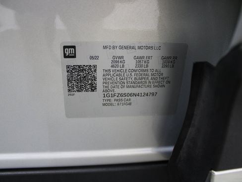 Used 2022 Chevrolet Bolt EUV Premier image 44