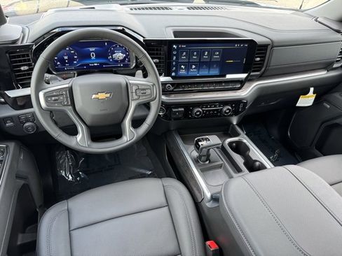 New 2025 Chevrolet Silverado 1500 LTZ image 8
