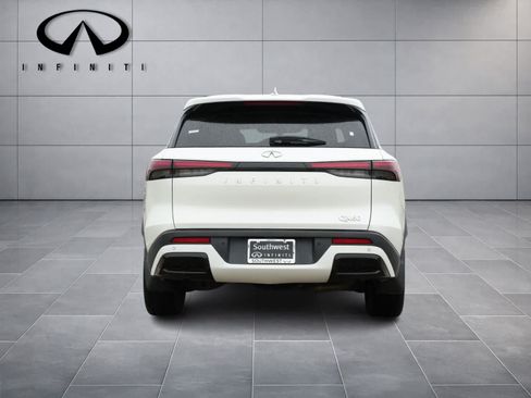 Certified 2023 INFINITI QX60 Pure FWD image 6