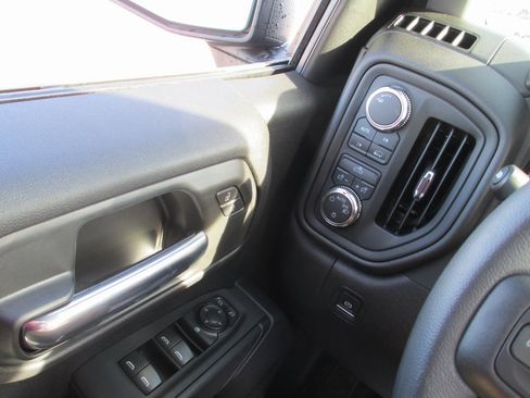 New 2026 GMC Sierra 1500 Pro w/ Graphite Edition image 13