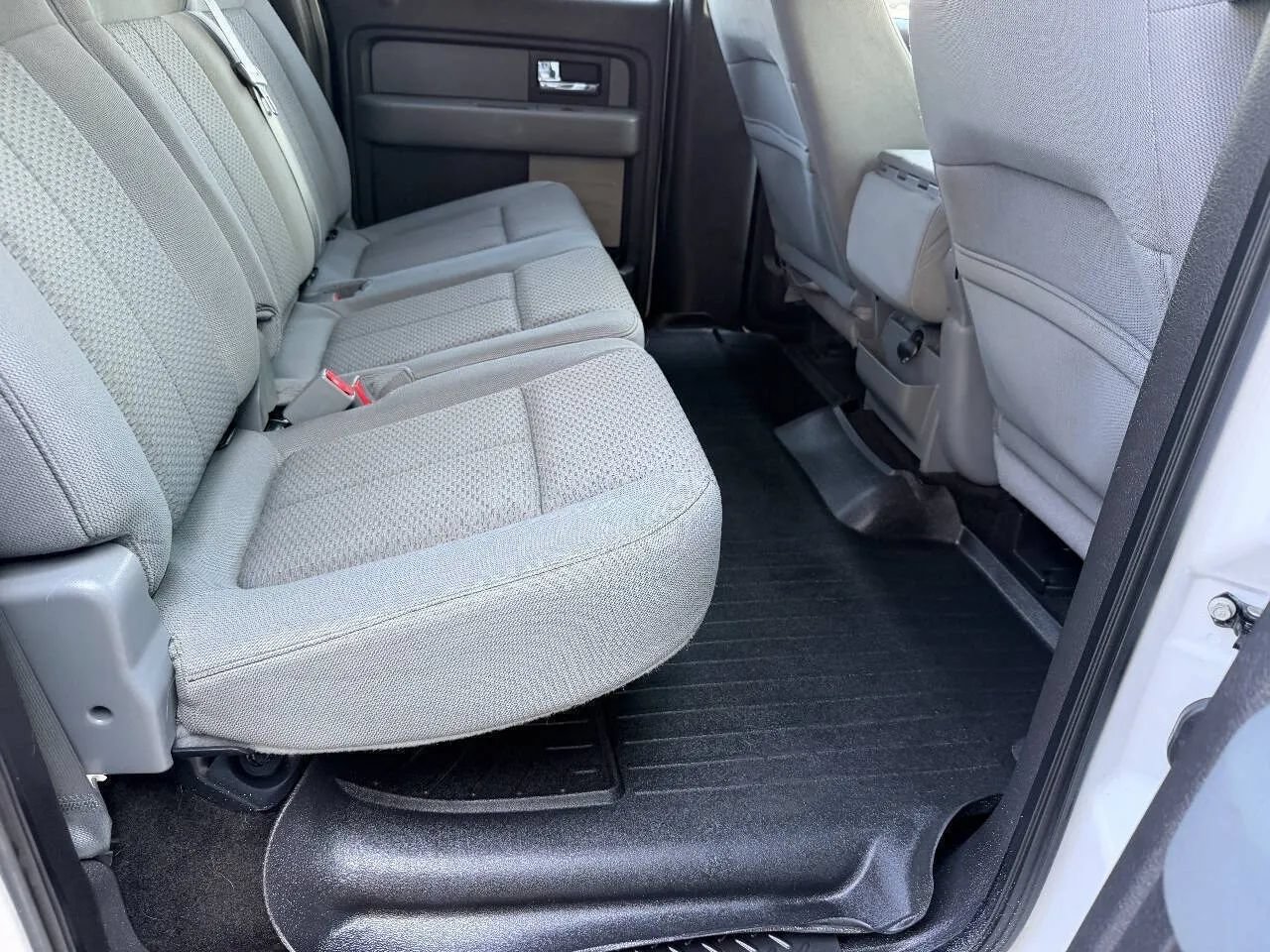Used 2013 Ford F150 XLT w/ Luxury Equipment Group AWD/4WD image 35