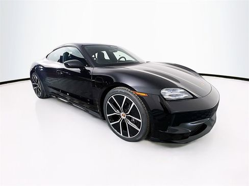 New 2026 Porsche Taycan image 7