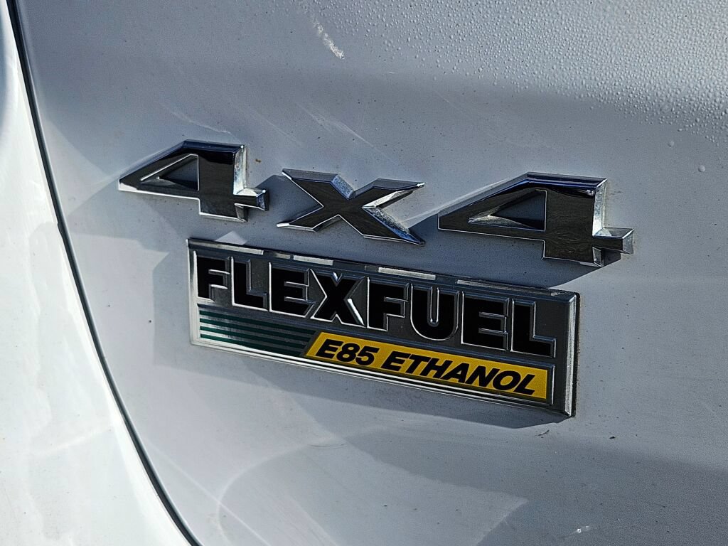 Used 2015 Jeep Grand Cherokee Limited w/ Luxury Group II AWD/4WD image 9