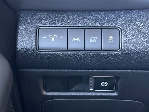 Used 2022 Hyundai Santa Fe SEL w/ Convenience Package image 17