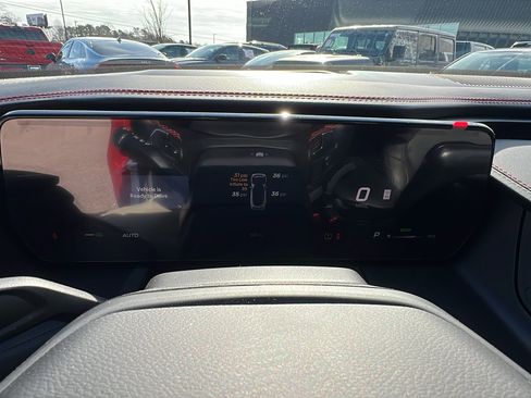 Used 2024 Dodge Charger R/T w/ Plus Group image 26