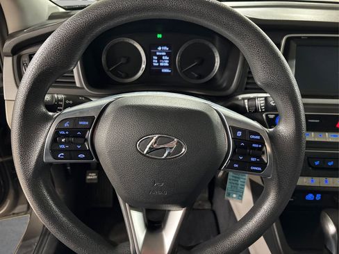 Used 2018 Hyundai Sonata SE image 23