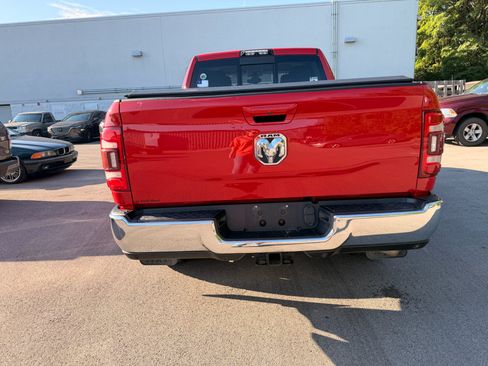 Used 2020 RAM 2500 Big Horn w/ Level 2 Equipment Group AWD/4WD image 8