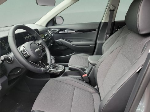 New 2026 Kia Seltos S FWD image 15