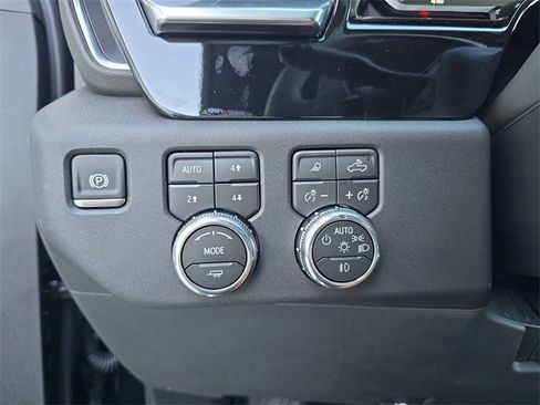 New 2026 GMC Sierra 1500 Elevation w/ Elevation Premium Package image 24