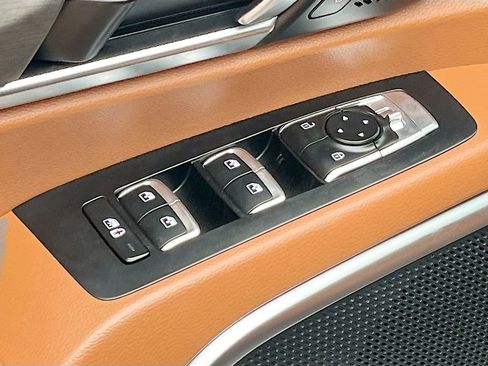 Used 2025 Kia Telluride SX Prestige X-Line AWD/4WD image 18