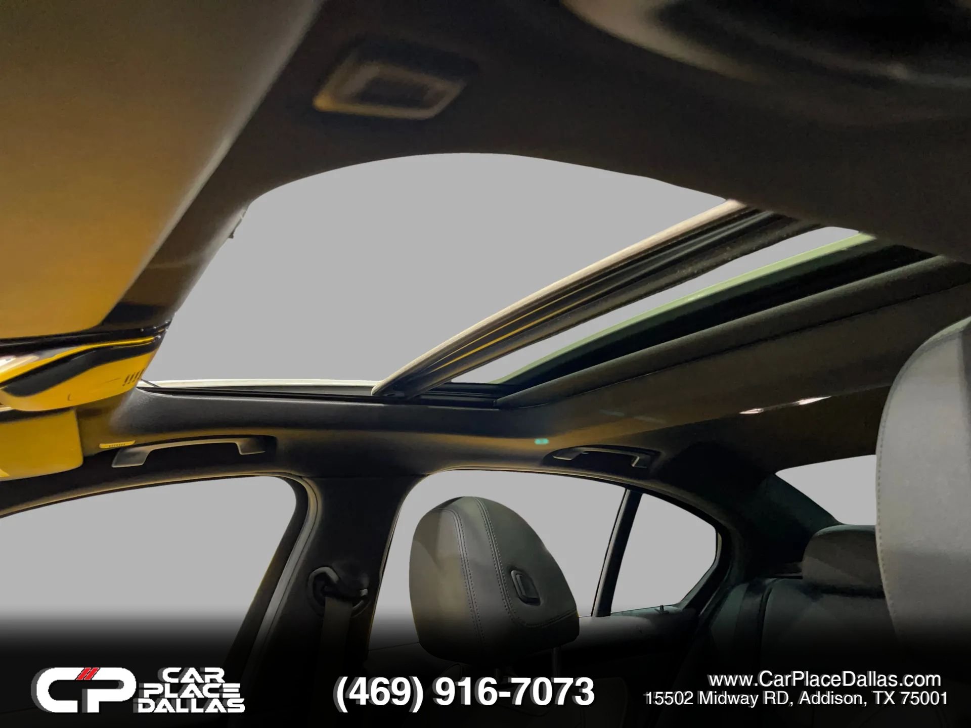 Used 2020 BMW 330i Sedan w/ Convenience Package RWD image 39