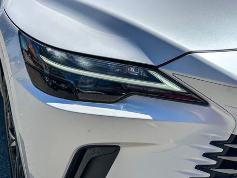 Used 2023 Lexus RX 350 FWD w/ Cold Area Package image 4