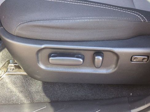 Used 2021 Toyota Tacoma SR image 19