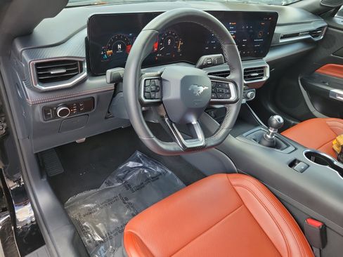Certified 2025 Ford Mustang GT Premium RWD image 15