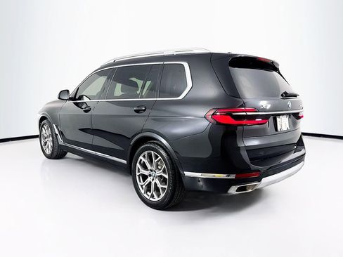 Used 2023 BMW X7 xDrive40i w/ Climate Comfort Package image 7