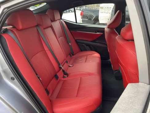 Used 2025 Toyota Camry XSE image 21