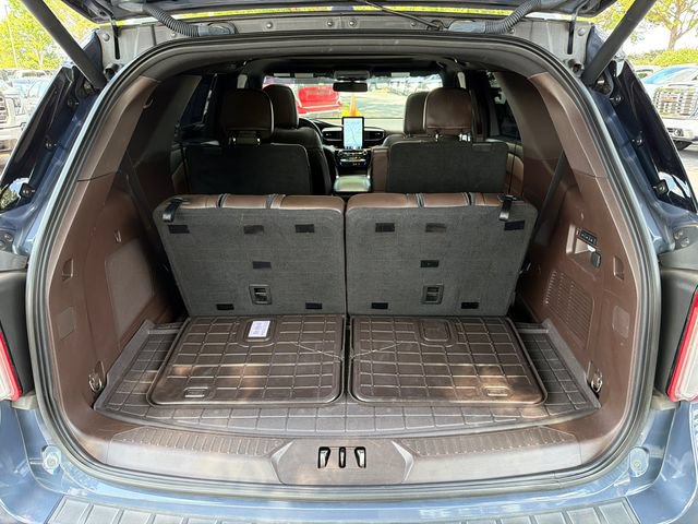 Used 2021 Ford Explorer King Ranch w/ Premium Technology Package AWD/4WD image 18