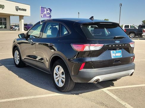 Used 2020 Ford Escape S FWD image 3