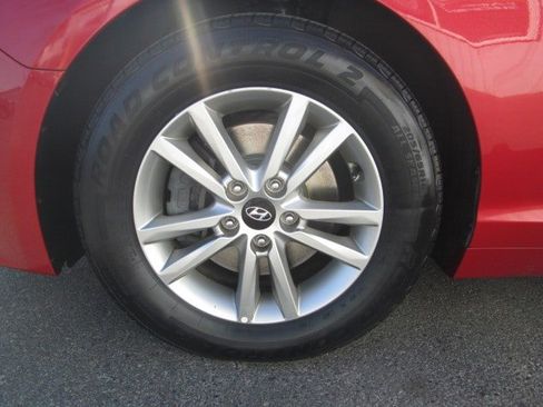 Used 2017 Hyundai Sonata SE image 7