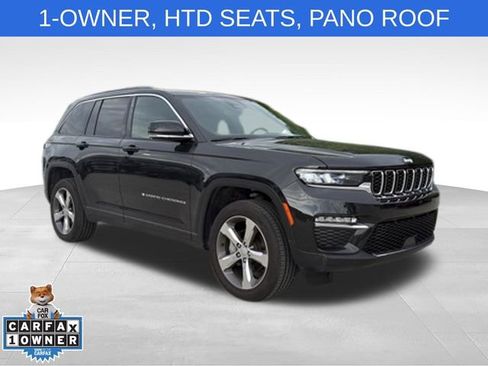 Used 2024 Jeep Grand Cherokee Limited AWD/4WD image 2