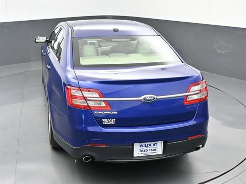 Used 2015 Ford Taurus SE FWD image 26