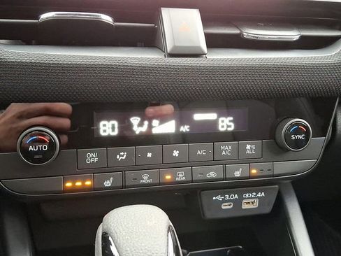 New 2026 Subaru Outback Premium image 17