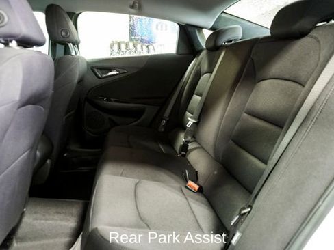 Used 2024 Chevrolet Malibu LS w/ Driver Confidence Package image 7