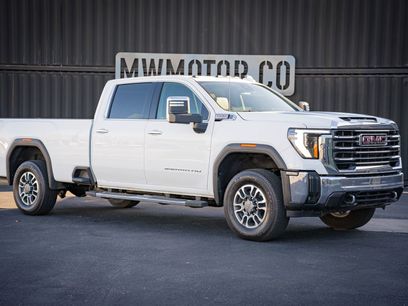Used 2024 GMC Sierra 3500 SLT w/ SLT Convenience Package