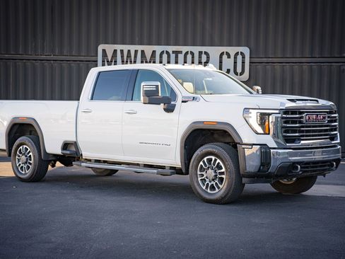 Used 2024 GMC Sierra 3500 SLT w/ SLT Convenience Package image 1