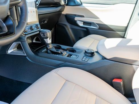 Used 2025 Ford Ranger Lariat w/ Advanced Towing Package image 20