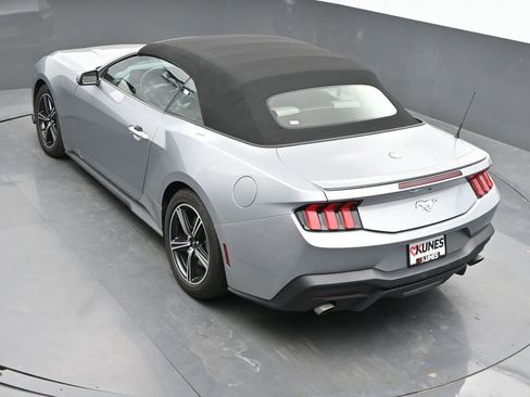 Used 2024 Ford Mustang Premium RWD image 41