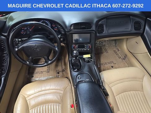 Used 2003 Chevrolet Corvette Coupe w/ Preferred Equipment Group RWD image 24
