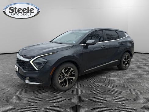 Used 2024 Kia Sportage EX image 1