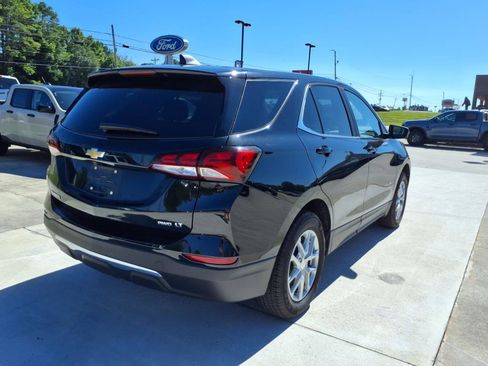 Used 2023 Chevrolet Equinox LT image 5