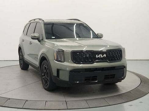 Used 2024 Kia Telluride EX X-Line AWD/4WD image 3