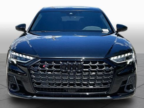 Used 2022 Audi S8 w/ S8 Executive Package AWD/4WD image 4