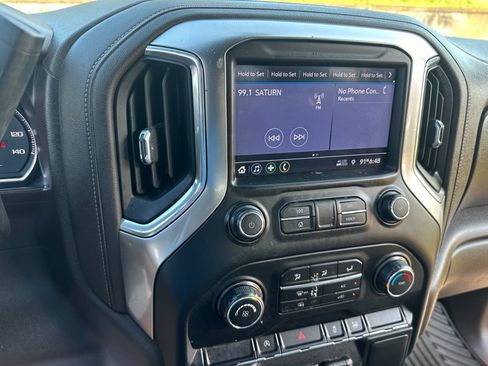 Used 2020 Chevrolet Silverado 1500 LT AWD/4WD image 10