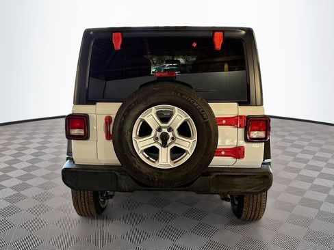 Used 2023 Jeep Wrangler Sport S image 7